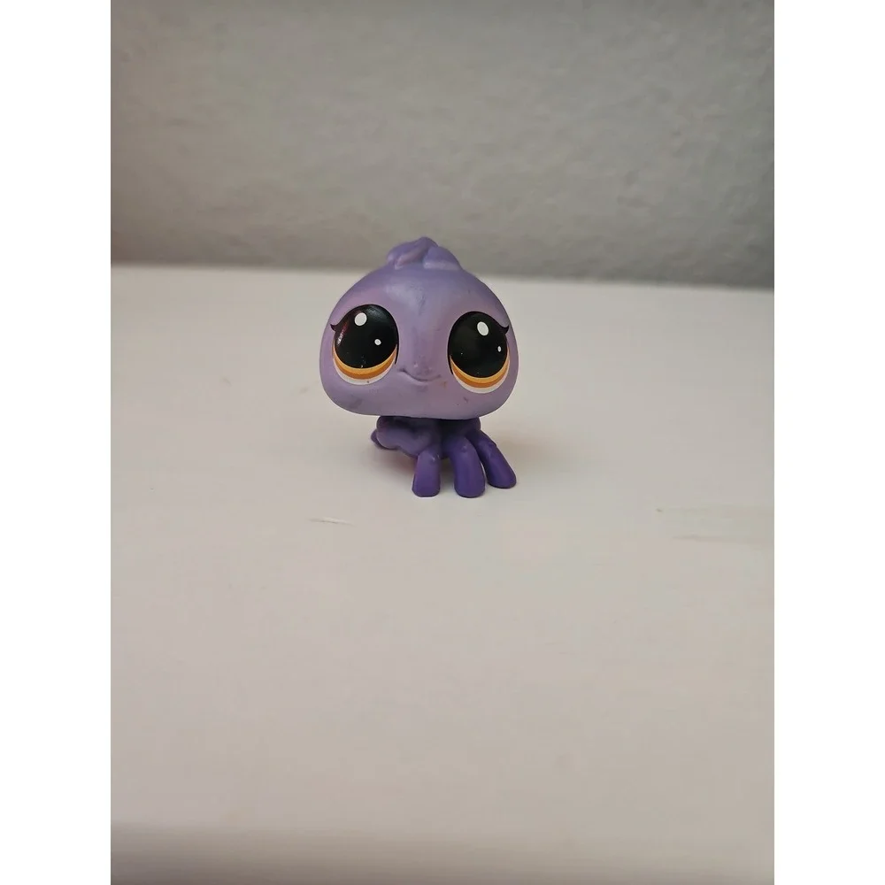 Hasbro Littlest Pet Shop 1118 Purple Spider Orange Eyes Vintage LPS Toy Figure